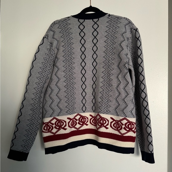 Cardigan - Picture 2 of 7